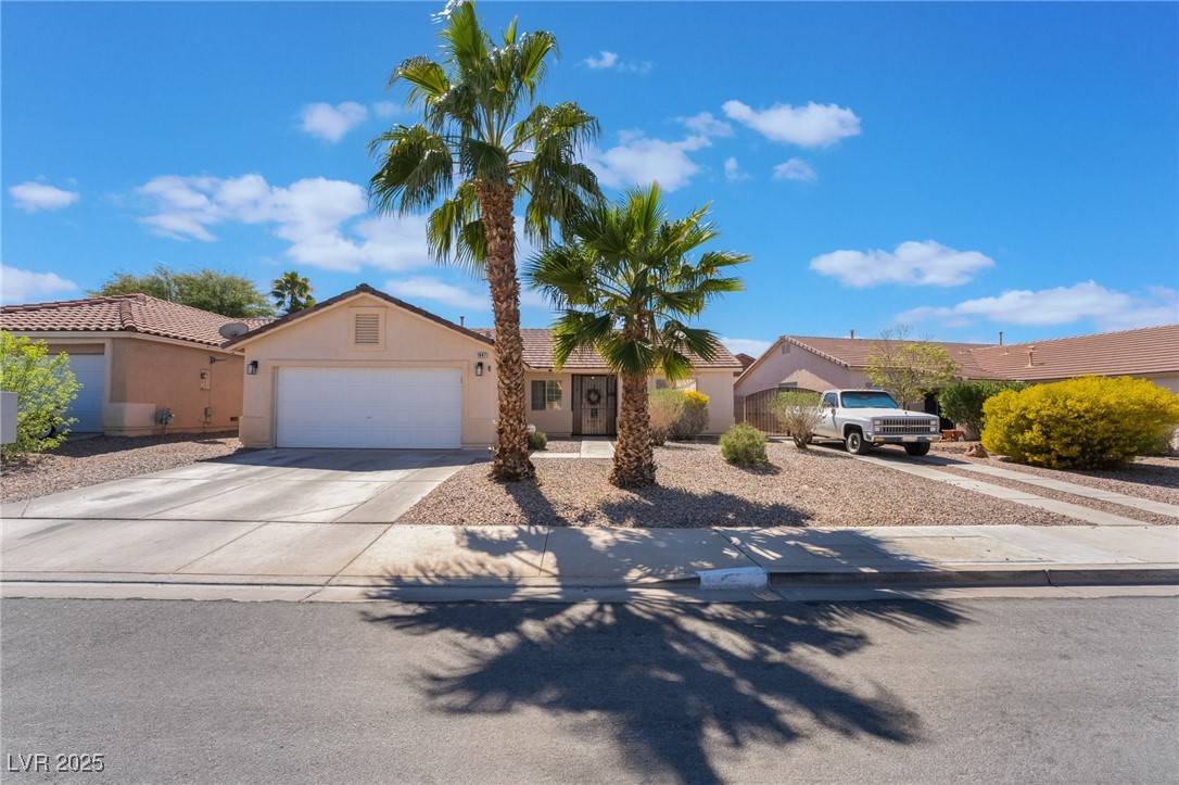 Henderson, NV 89015,1047 Blue Lantern DR