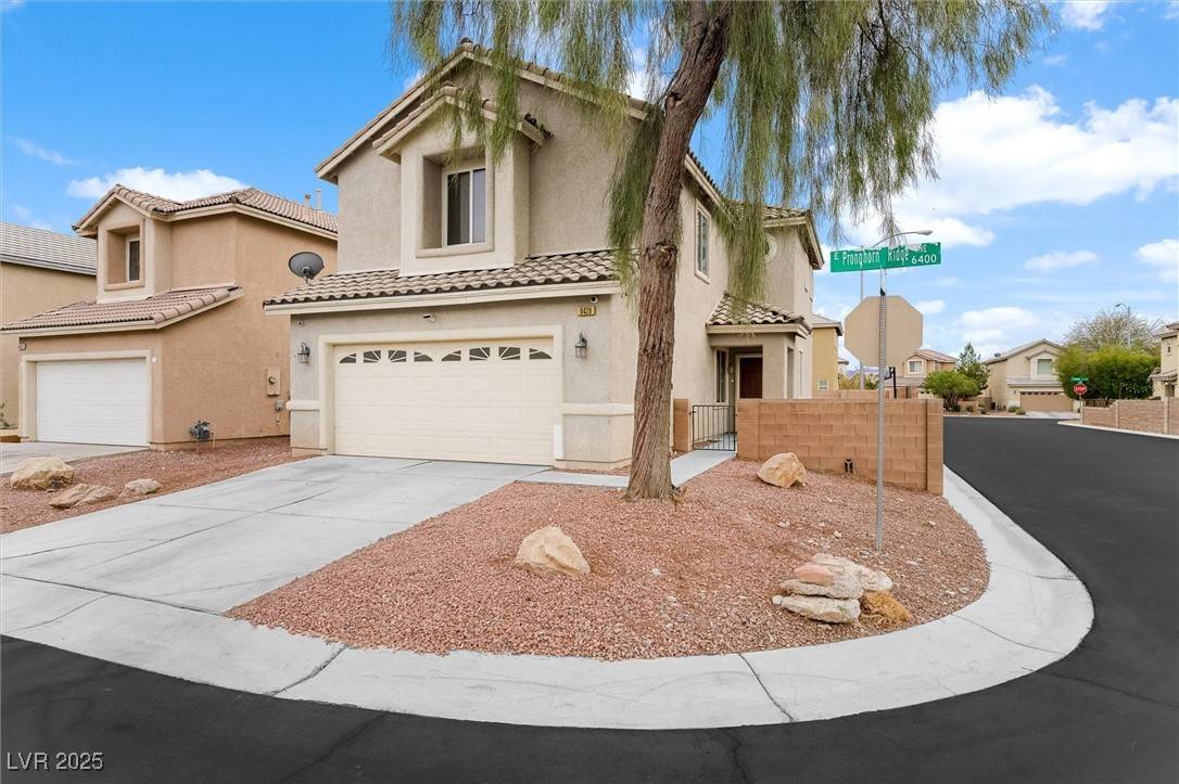 Las Vegas, NV 89122,6429 Pronghorn Ridge AVE
