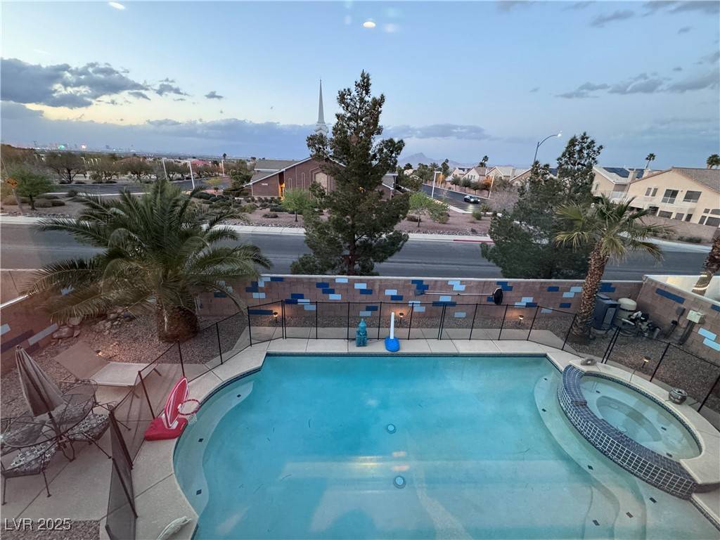 Henderson, NV 89012,1486 Neyland DR