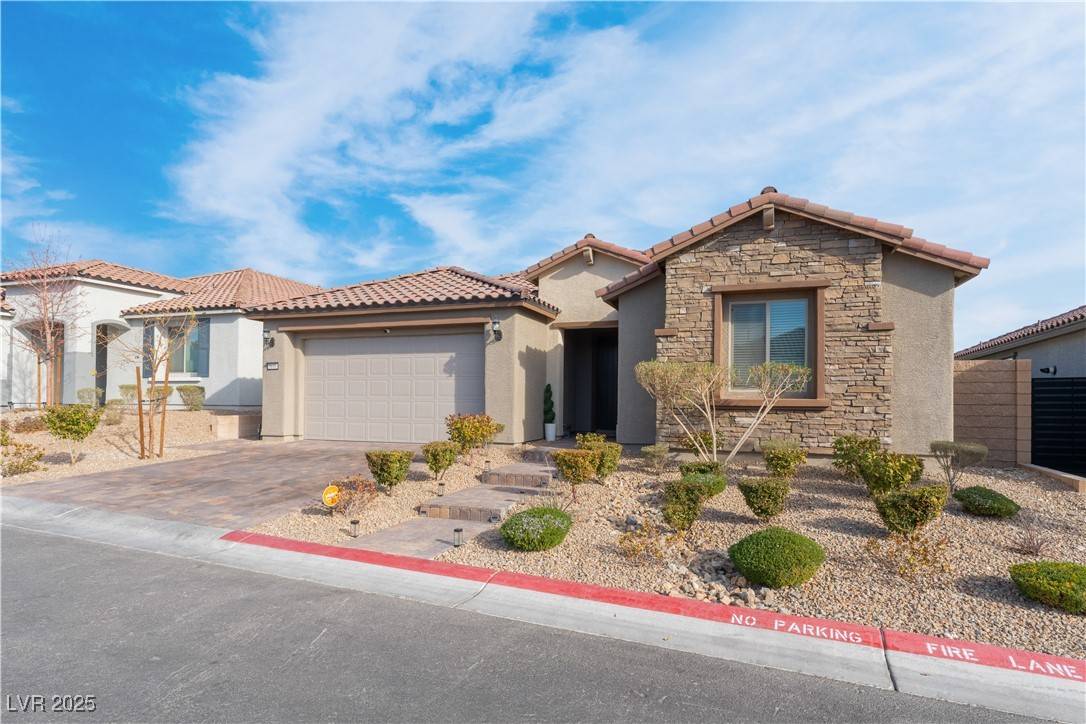 Las Vegas, NV 89166,8648 Cloverbelle ST