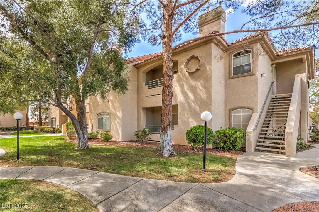 Las Vegas, NV 89103,5415 W Harmon AVE #1038