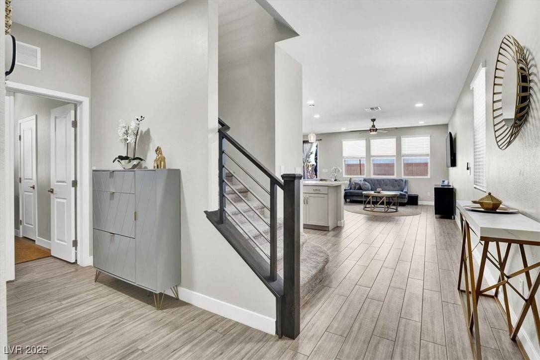 Las Vegas, NV 89141,4588 Swimming Minnow AVE
