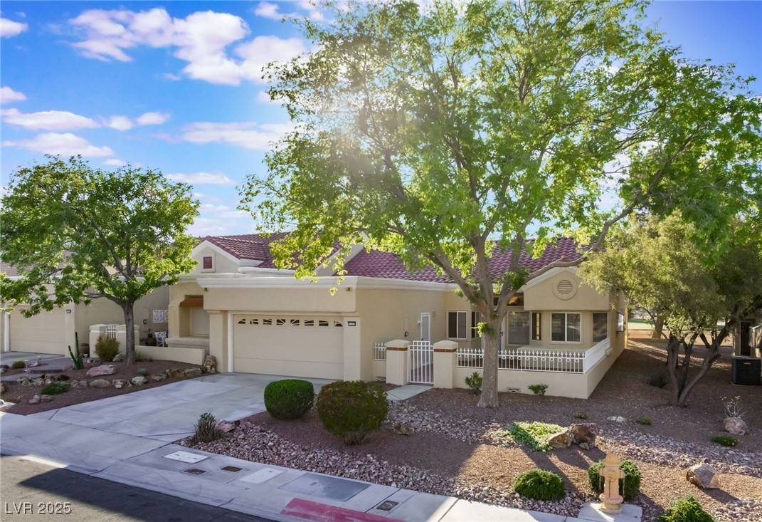 Las Vegas, NV 89134,2553 Showcase DR