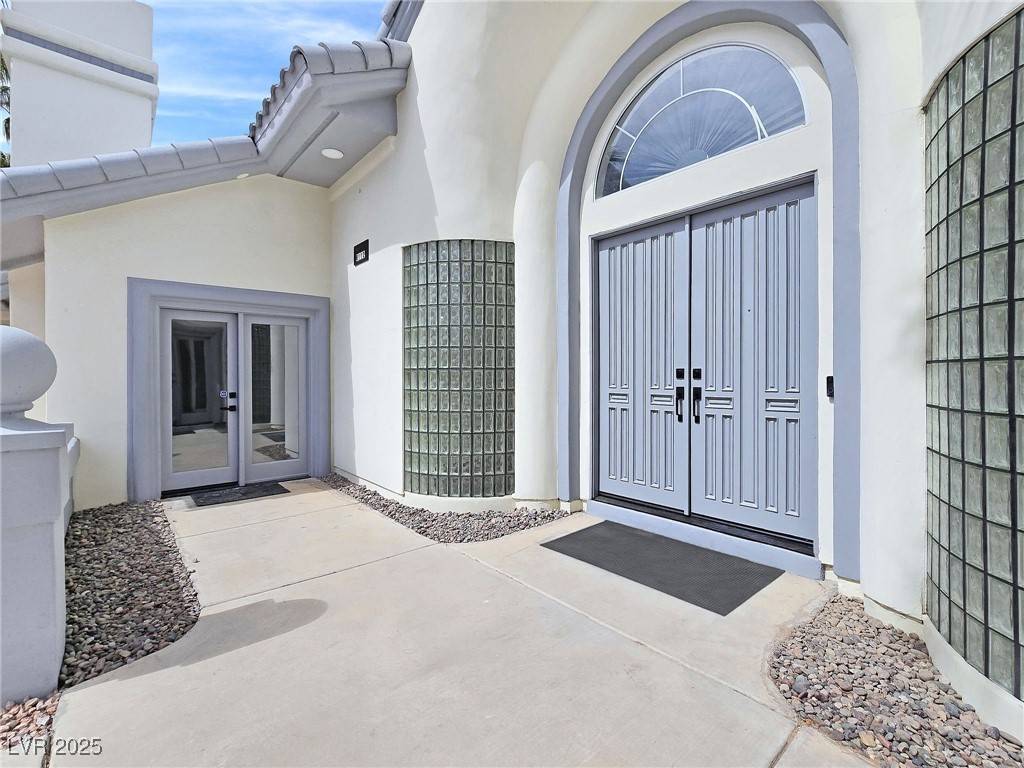 Las Vegas, NV 89149,8112 Golfers Oasis DR