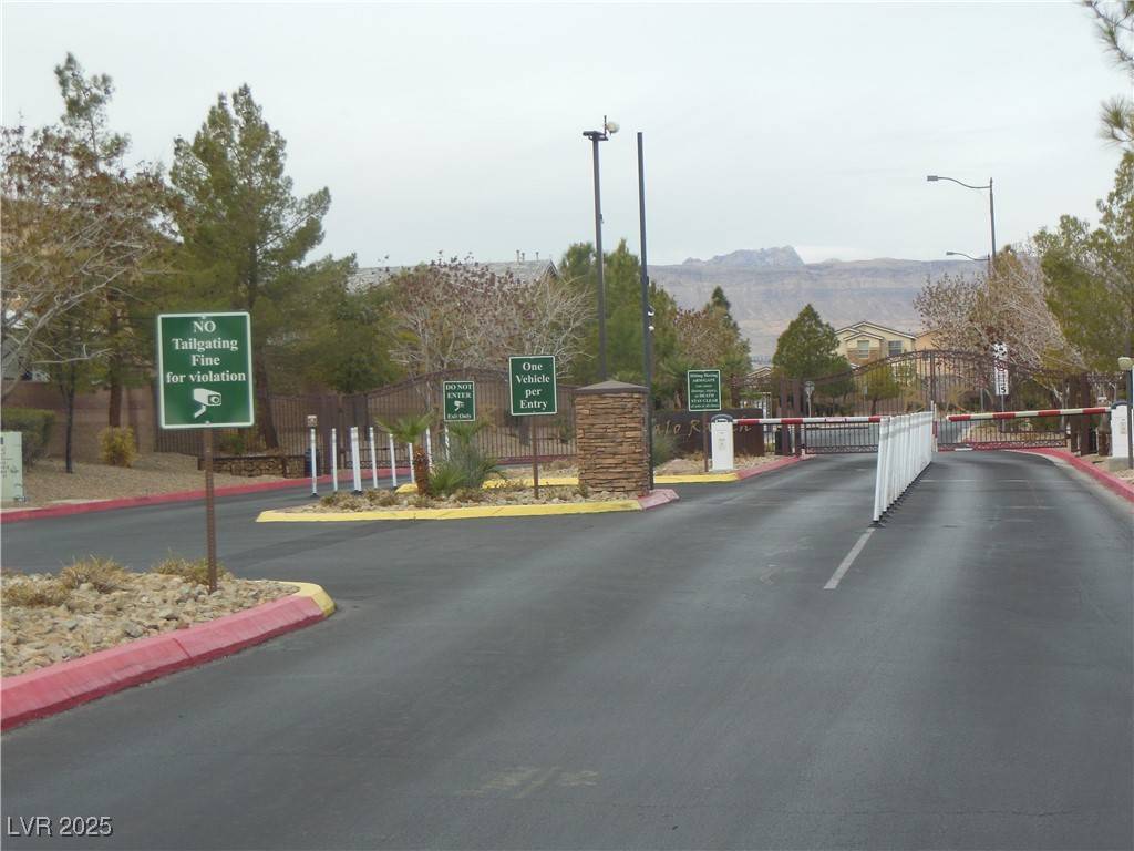 Las Vegas, NV 89147,8118 Minots Ledge AVE