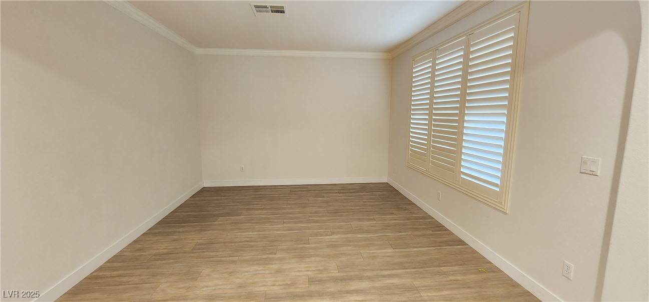Las Vegas, NV 89166,10220 Radcliffe Peak AVE
