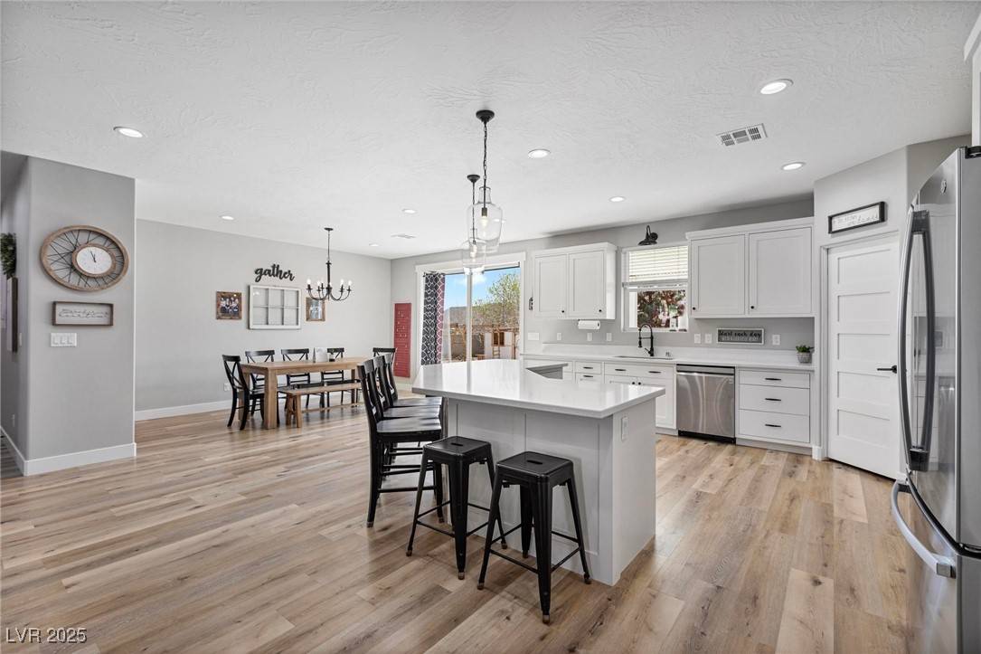Logandale, NV 89021,1395 Logandale DR