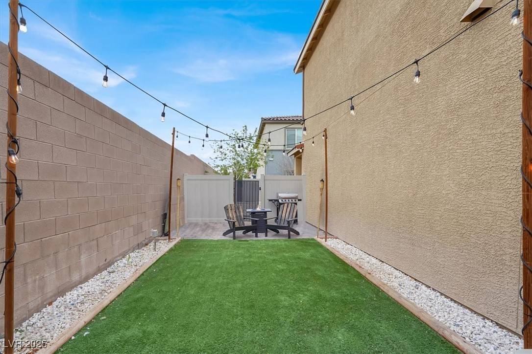 North Las Vegas, NV 89084,7305 Halo Falls ST