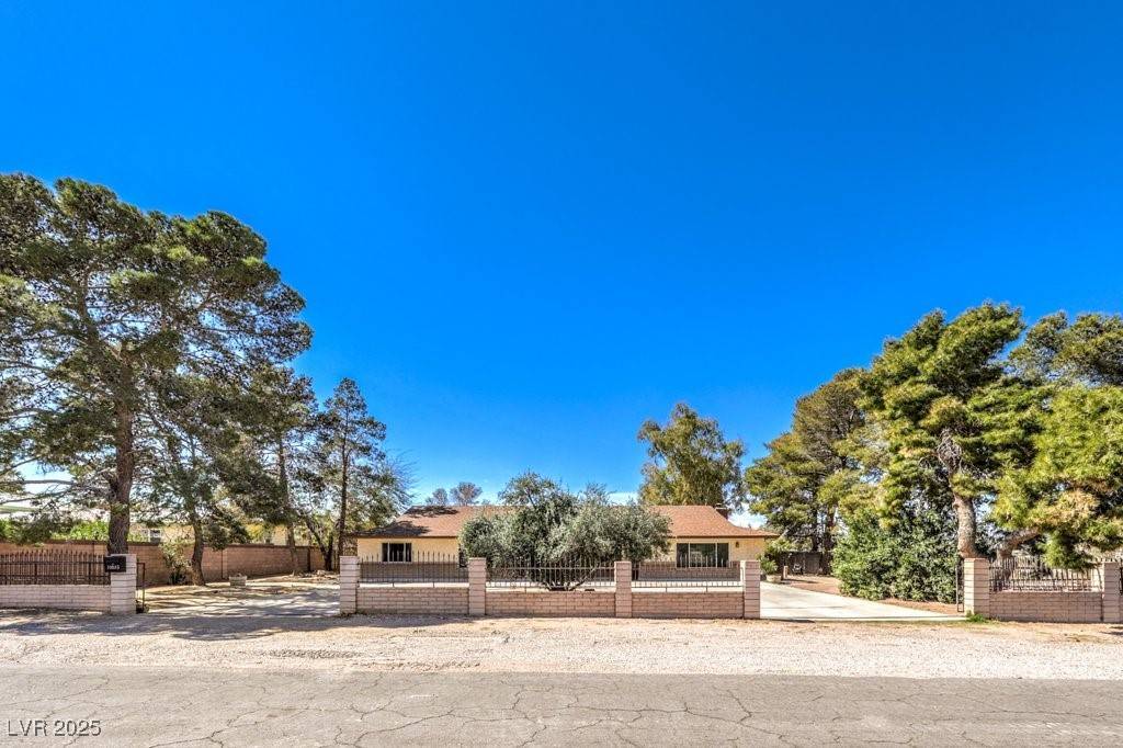 Las Vegas, NV 89183,10615 Rancho Destino RD