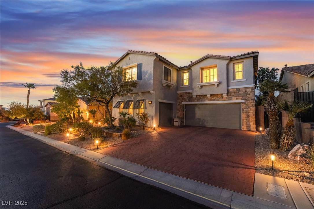 Henderson, NV 89052,872 Timber Walk DR