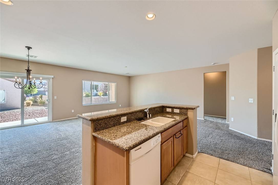 Henderson, NV 89044,2088 Sawtooth Mountain DR