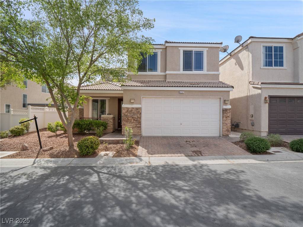 Las Vegas, NV 89139,6237 Glimmering Light AVE