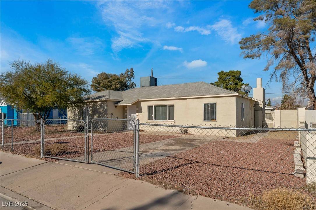 Las Vegas, NV 89107,4306 BAXTER PL