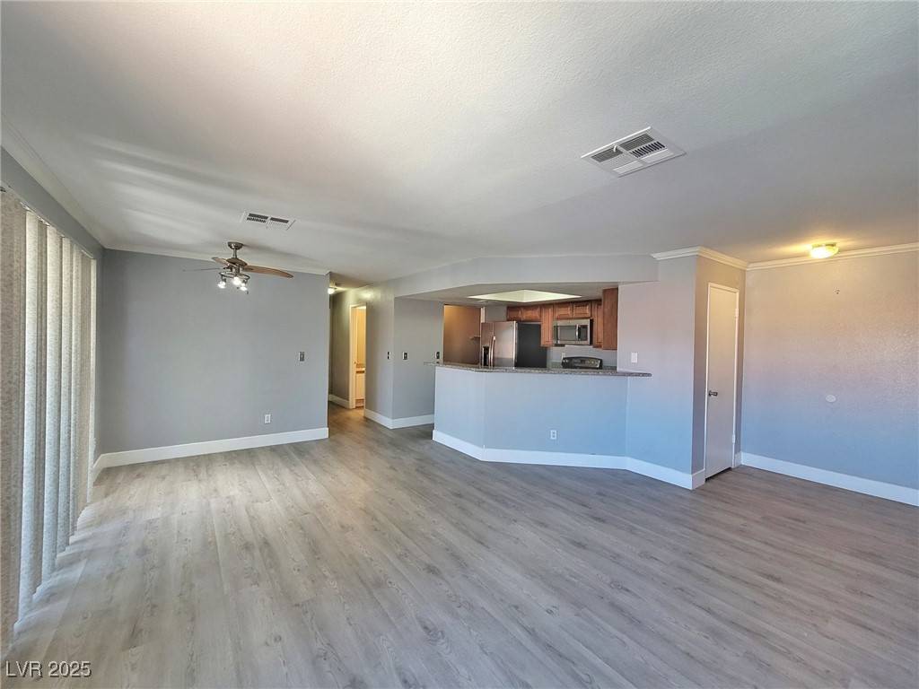 Las Vegas, NV 89117,8600 W Charleston BLVD #2089