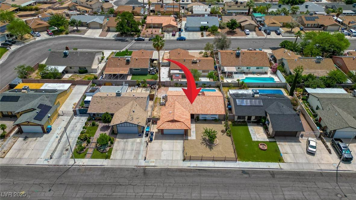 Las Vegas, NV 89107,325 Greenfield LN