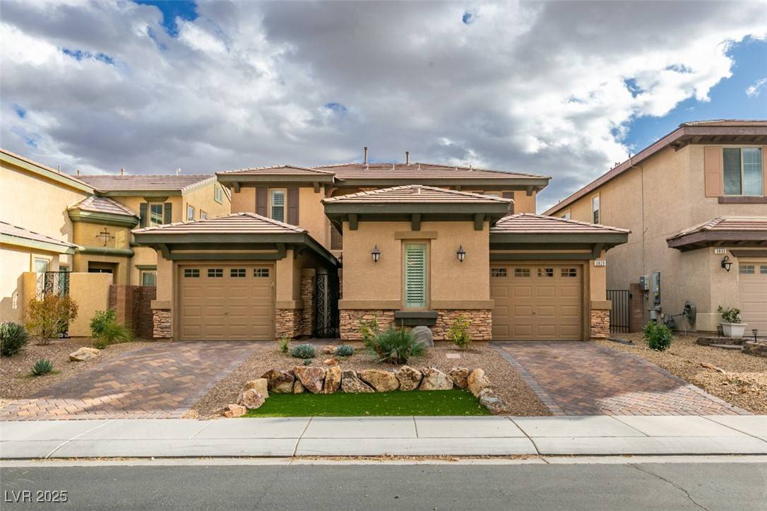 North Las Vegas, NV 89085,3829 Hawkeye Falls AVE
