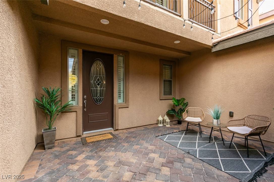 North Las Vegas, NV 89085,3829 Hawkeye Falls AVE