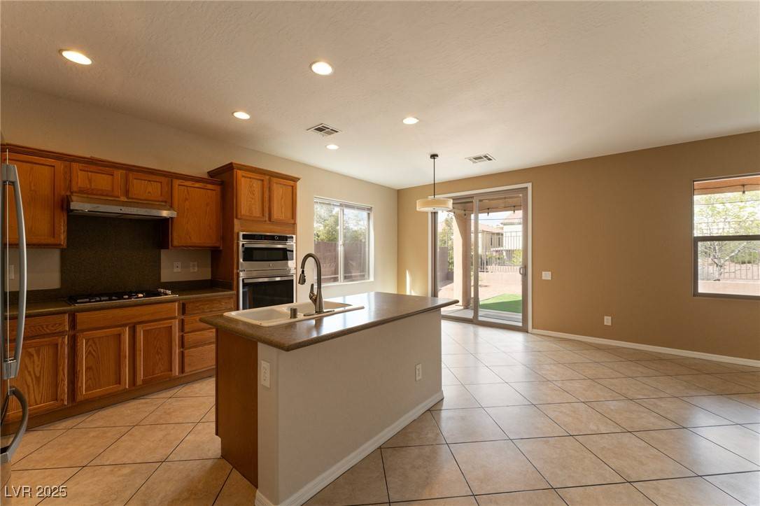 Henderson, NV 89044,2532 Bechamel PL
