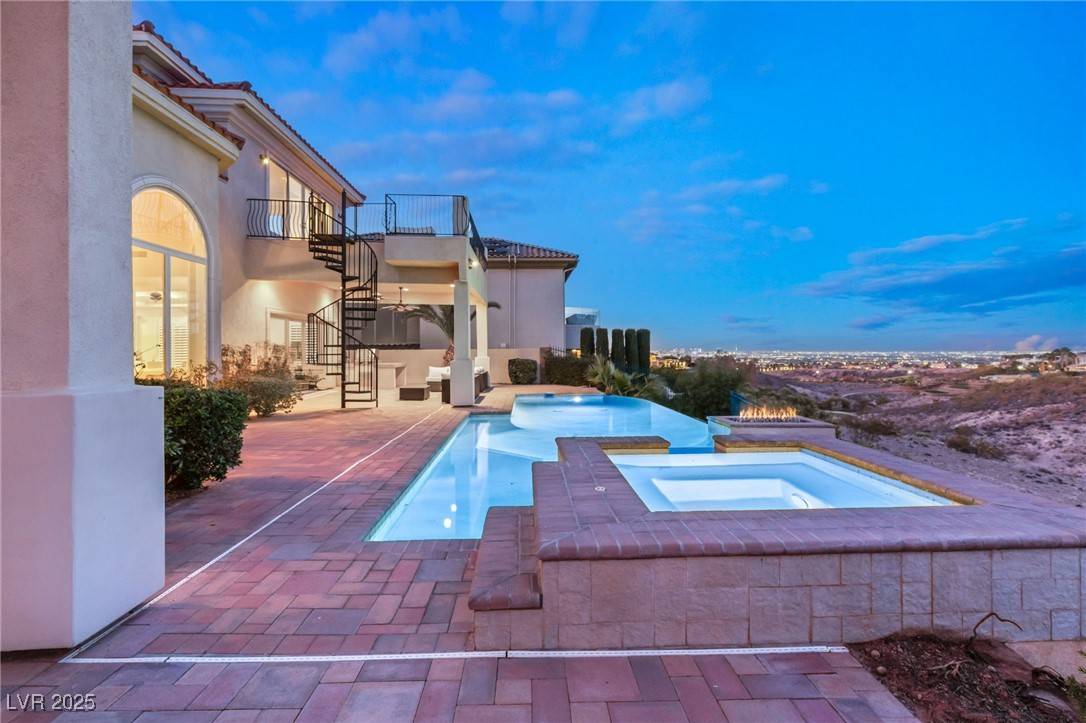Henderson, NV 89052,2660 Mirabella ST