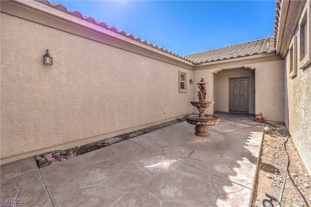 Las Vegas, NV 89122,5525 Criollo DR