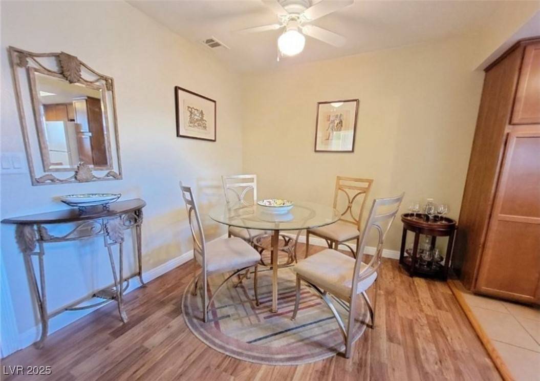 Las Vegas, NV 89145,7300 Pirates Cove RD #2038
