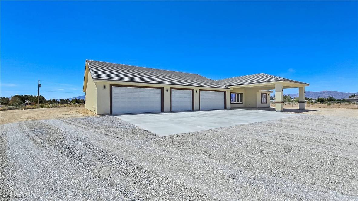 Pahrump, NV 89048,1351 Huckleberry ST