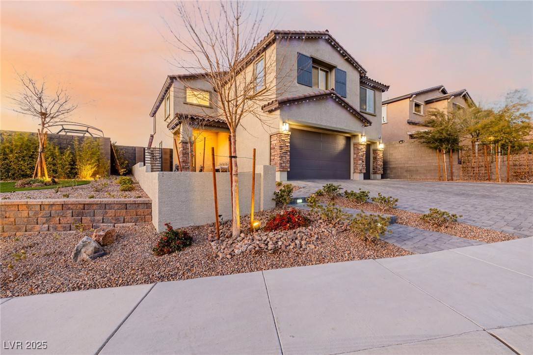 Henderson, NV 89012,864 Firestone Ledge AVE