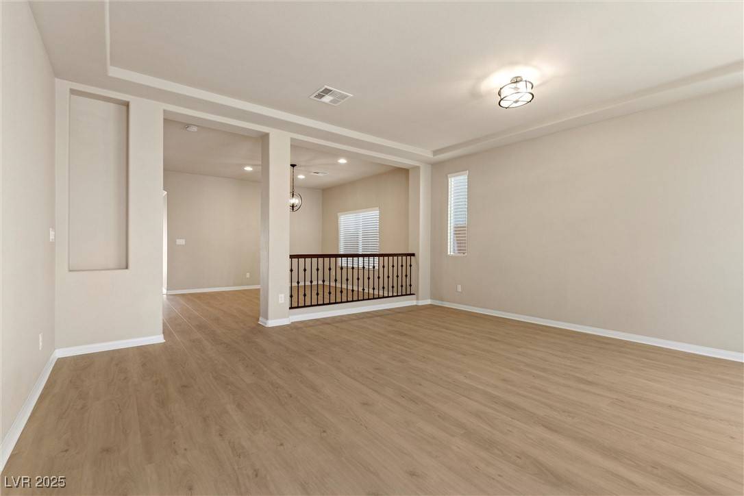 Las Vegas, NV 89141,9853 Russian Hill ST