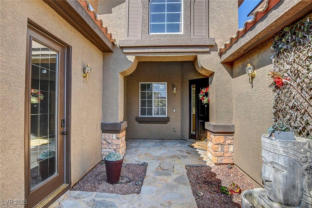 Las Vegas, NV 89110,563 Moon Chase ST