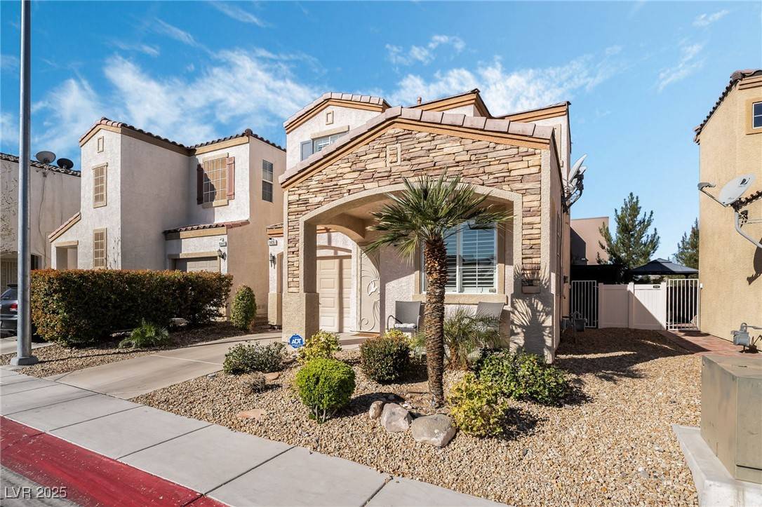 Las Vegas, NV 89183,10435 Meadow Village ST