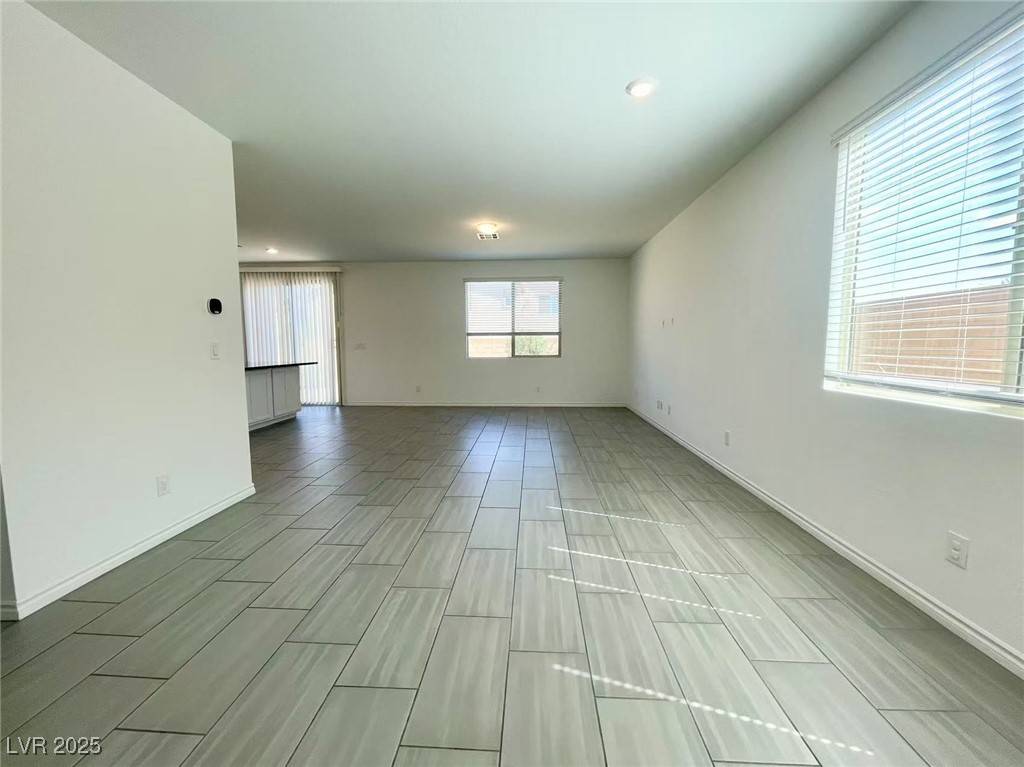North Las Vegas, NV 89081,5606 Caballo Corral CT