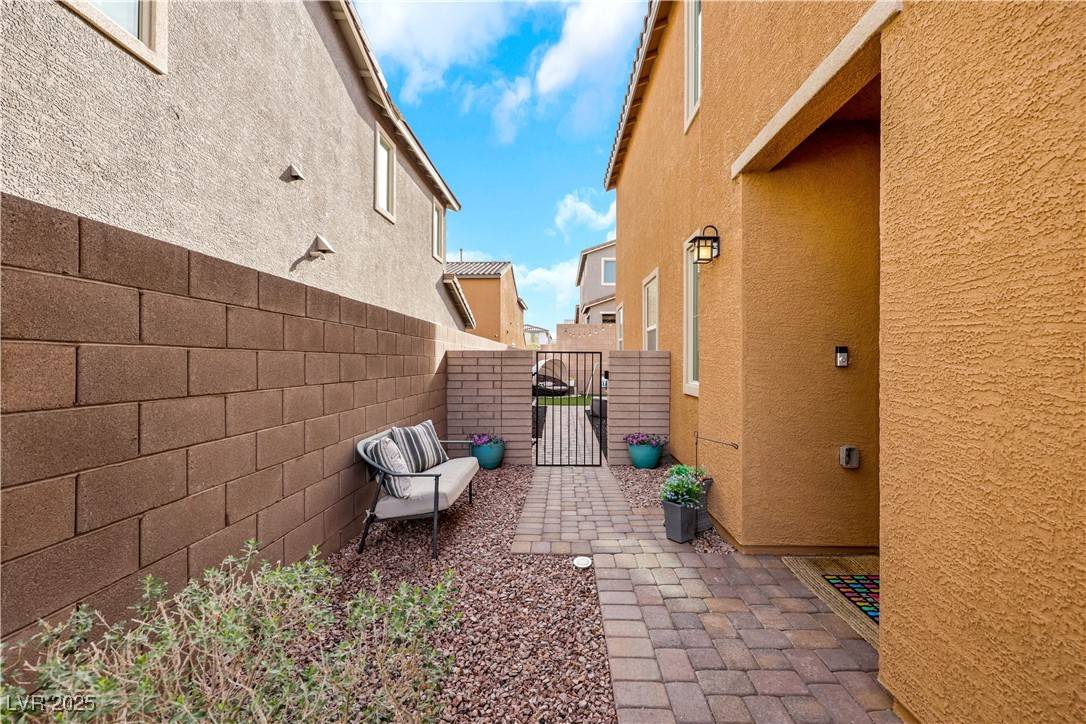 Henderson, NV 89011,632 Loyalty CT