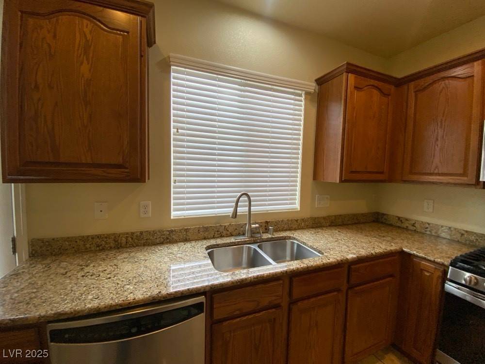 Las Vegas, NV 89166,10520 Nantucket Ridge AVE