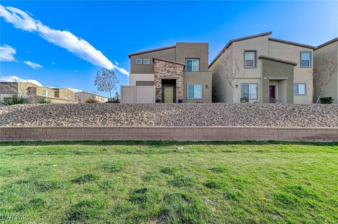 Henderson, NV 89044,534 Lassen Falls CT