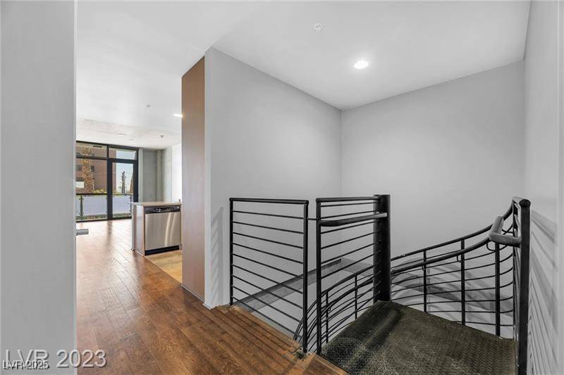 Las Vegas, NV 89101,353 E Bonneville AVE #183/283