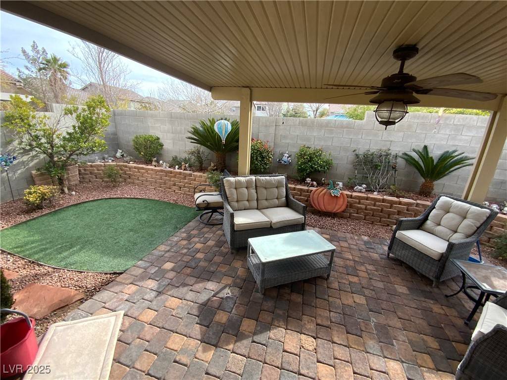 Las Vegas, NV 89149,9537 Michelle Falls AVE