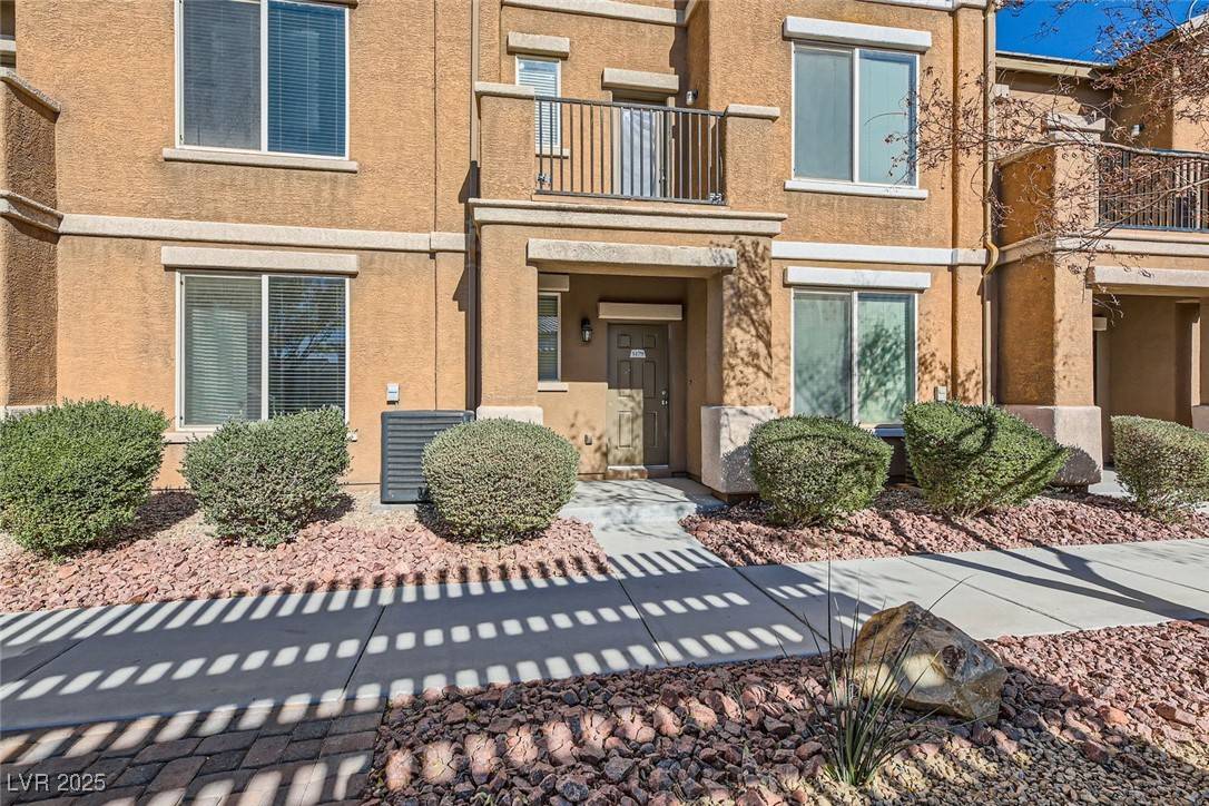 Las Vegas, NV 89115,5179 Silica Chalk AVE