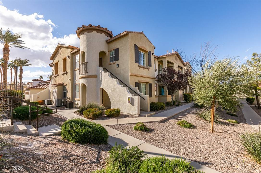 Henderson, NV 89074,50 Aura De Blanco ST #19203