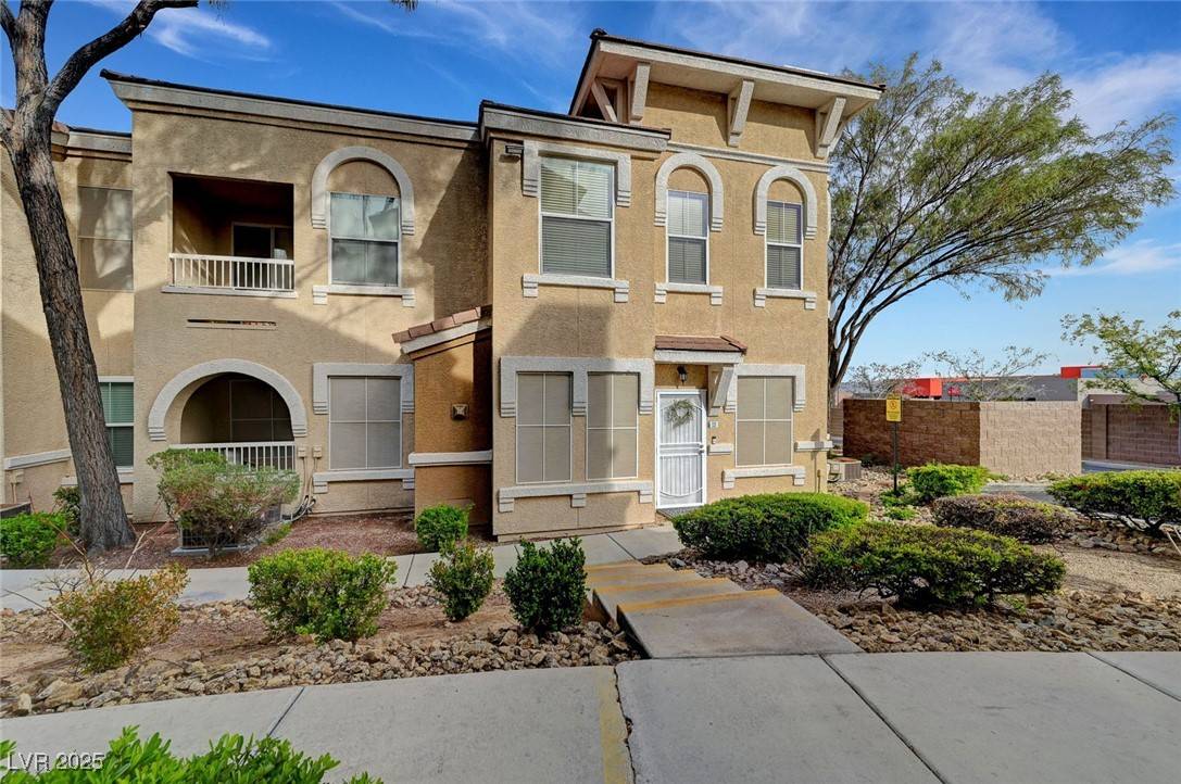 Las Vegas, NV 89147,10001 Peace WAY #1321