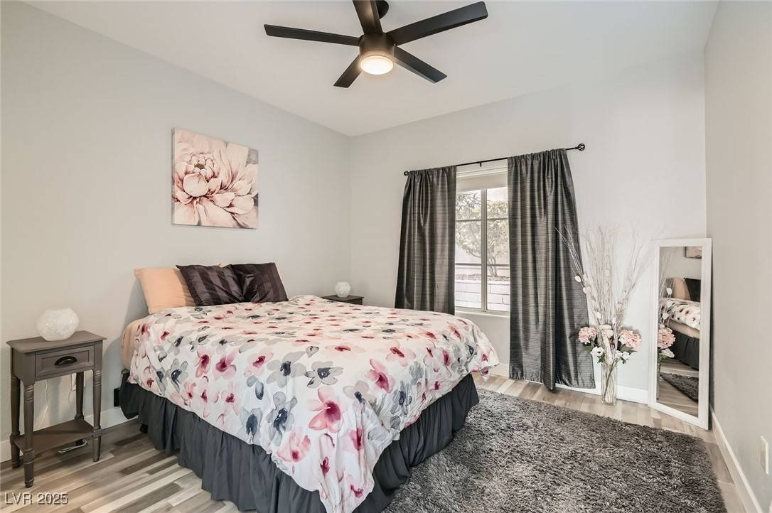 Henderson, NV 89074,2975 Bluegrass LN #412