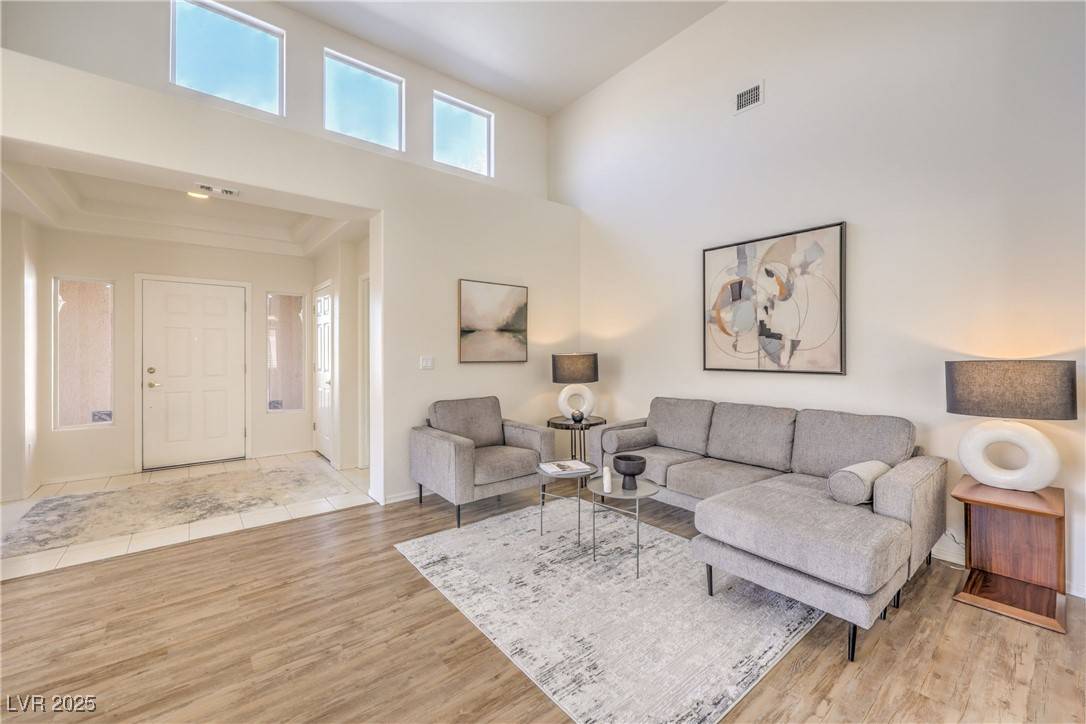 Las Vegas, NV 89134,10057 Bundella DR