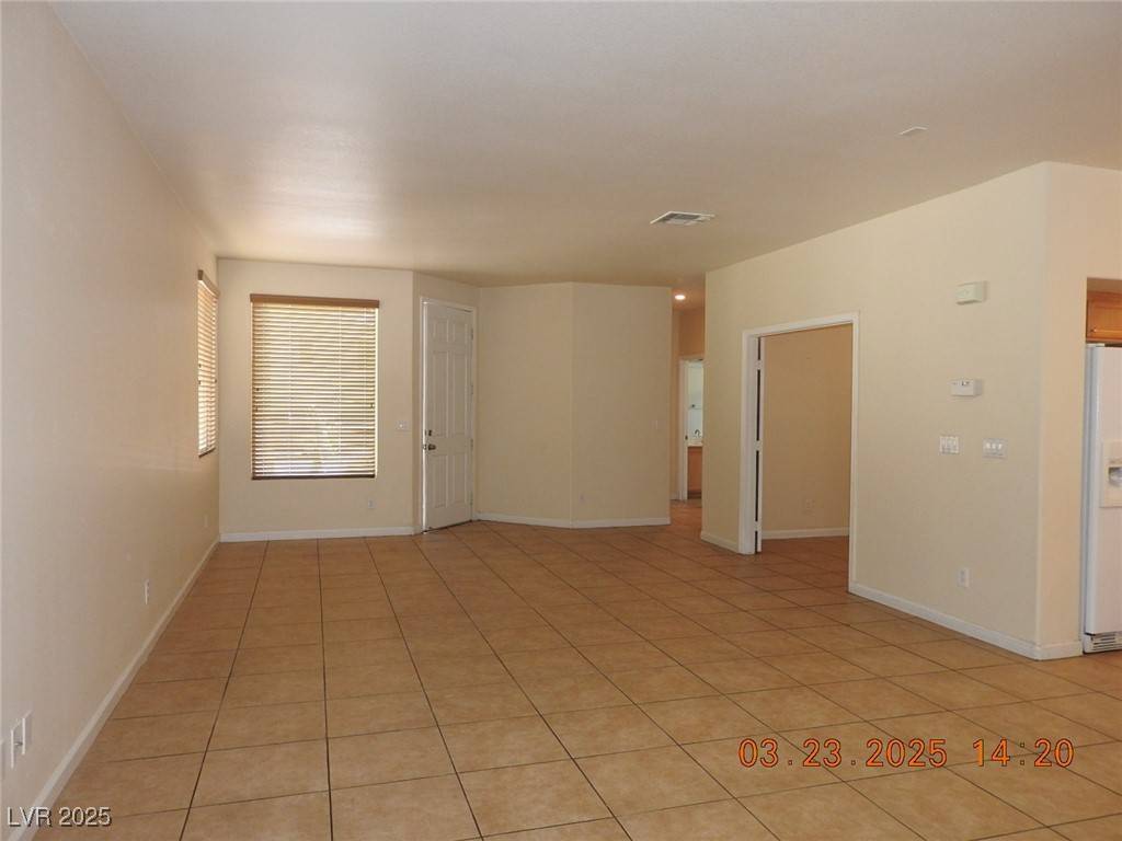 Las Vegas, NV 89149,8996 HIGH HORIZON AVE