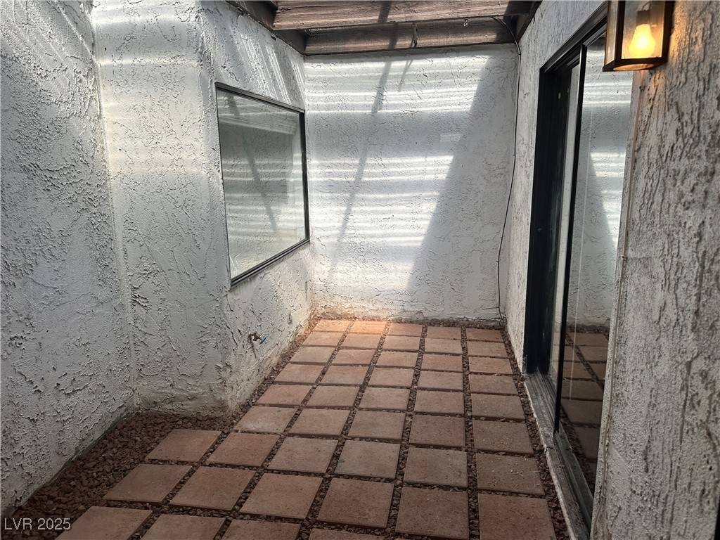 Las Vegas, NV 89121,3422 Pino CIR