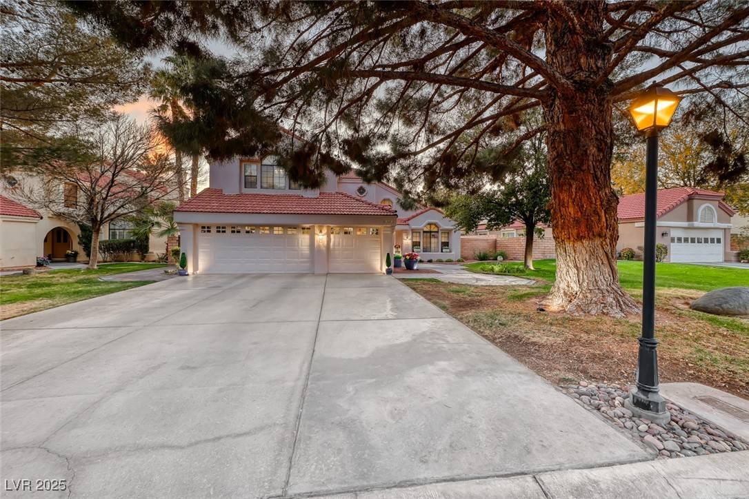 Las Vegas, NV 89149,5501 Painted Sunrise DR