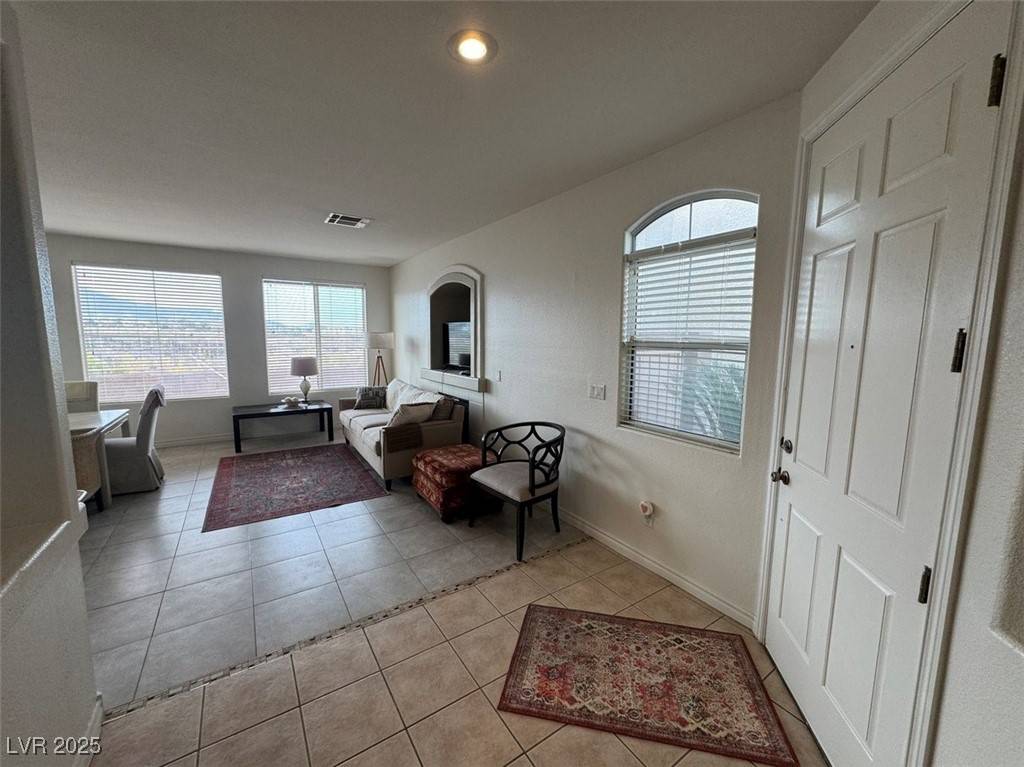 Las Vegas, NV 89145,9126 Haddington LN