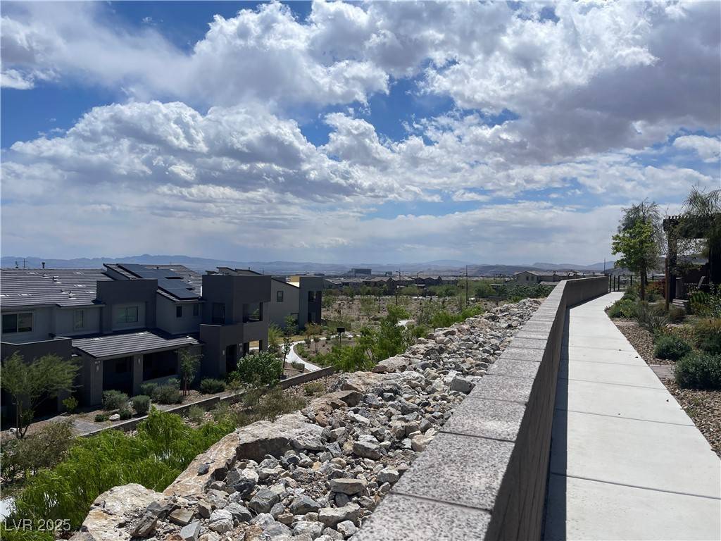 Las Vegas, NV 89138,492 Pear Lake ST