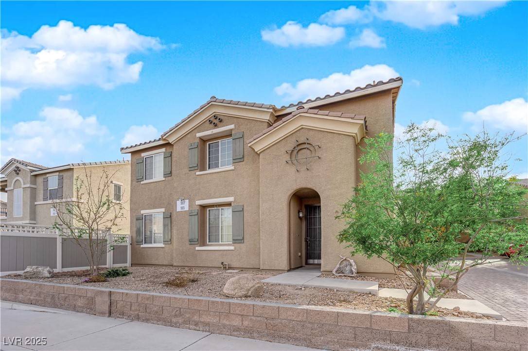 Henderson, NV 89011,963 Sable Chase PL