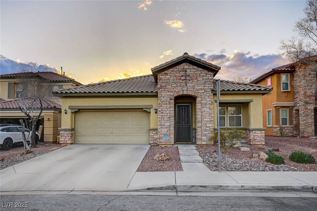 Las Vegas, NV 89148,6077 Honeysuckle Ridge ST