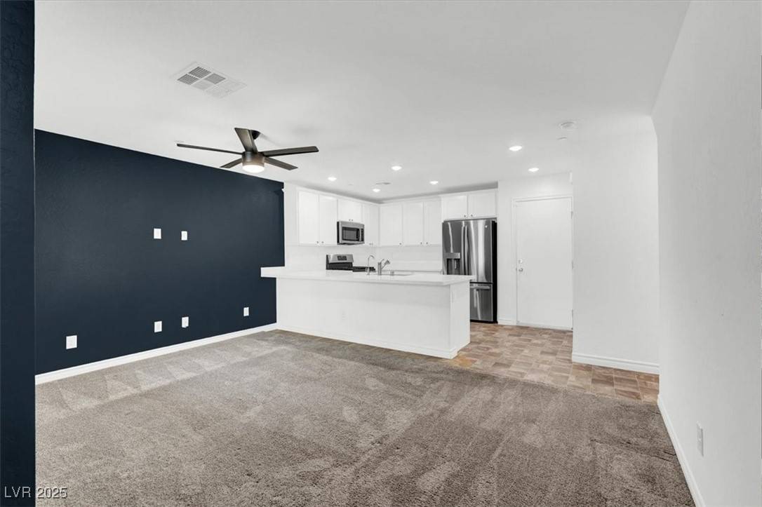 Las Vegas, NV 89166,10774 Clarence CT