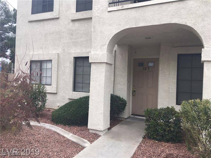 Las Vegas, NV 89103,4866 Nara Vista WAY #103